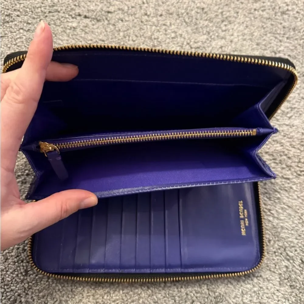 Henri Bendel Jetsetter Nylon Zip Around Continental Wallet